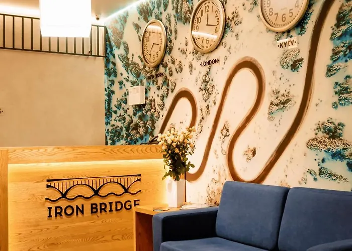 Iron Bridge Hotel